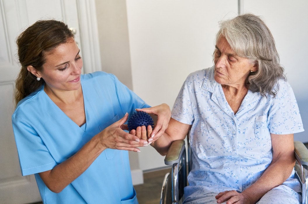 Geriatrische Ergotherapie für ältere Menschen